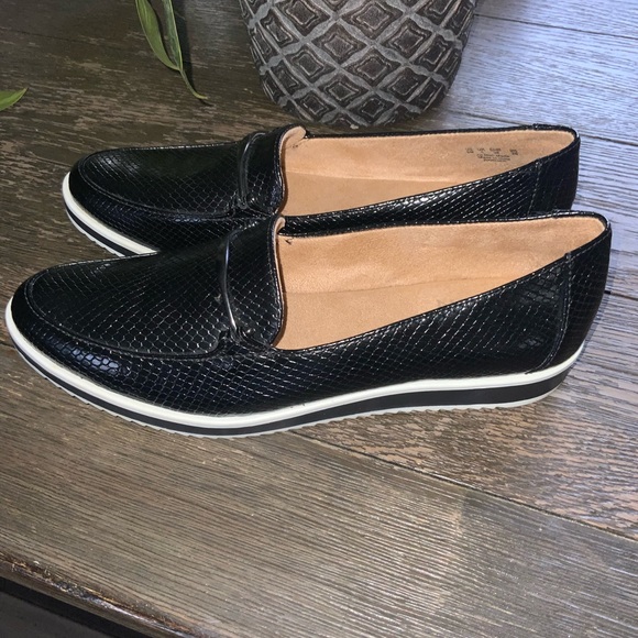 Naturalizer Womens Ranger Slip On Moccasins Loafers Black Snakeskin Size 8 - Picture 6 of 11